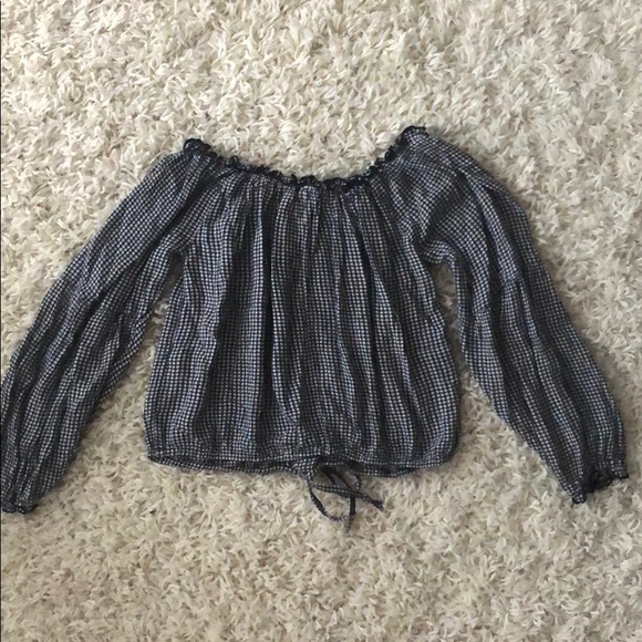 Hollister off the shoulder blouse - Picture 2 of 5